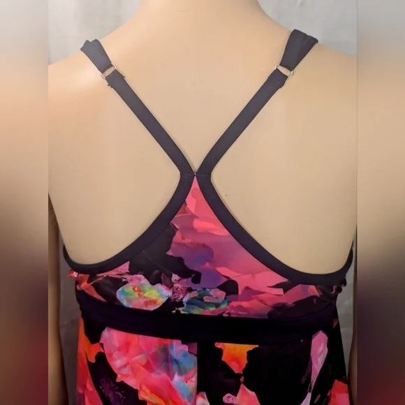 NWOT Athleta Racerback Dress Medium Multicolor - Picture 4 of 7